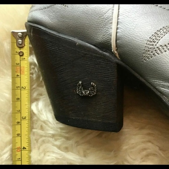 Eight Second Angel Boots - Picture 6 of 9